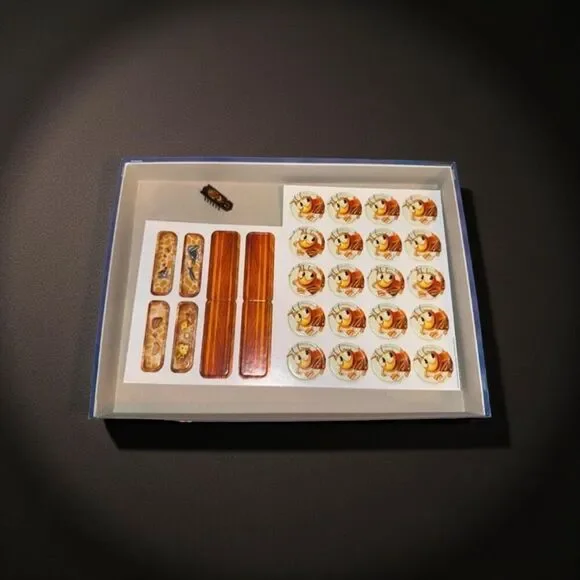 NEW Vintage Ravensburger Bugs In The Kitchen Hexbug Game Unpunched Open Box - Picture 1 of 7